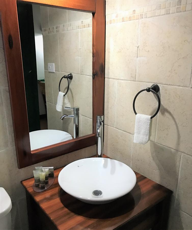 Hacienda Juanita Hotel Maricao ภายนอก รูปภาพ