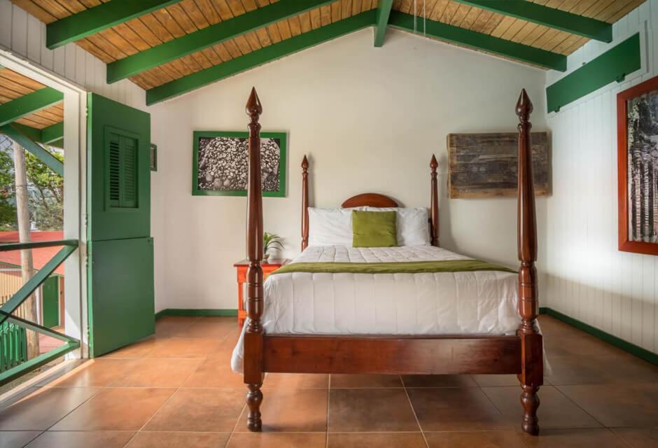 Hacienda Juanita Hotel Maricao ภายนอก รูปภาพ